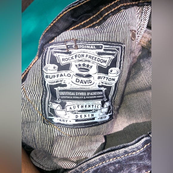 3 pairs of Buffalo Jeans. Sizes and Condition Vary. Check Description. - Picture 9 of 16